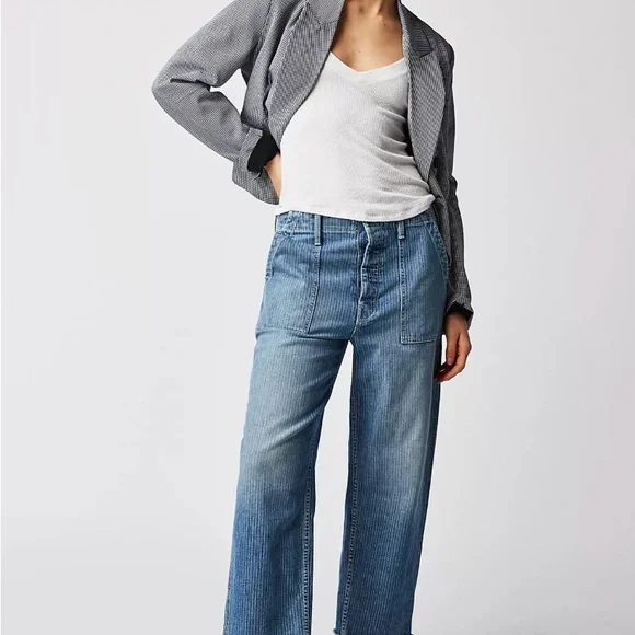 PATCH POCKET PRIVATE ANKLE FRAY-army 
MOTHER DENIM - Picture 4 of 11